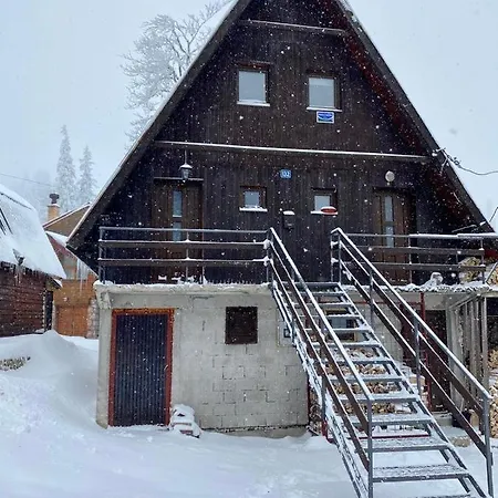 Vikendica Nona 자호리나