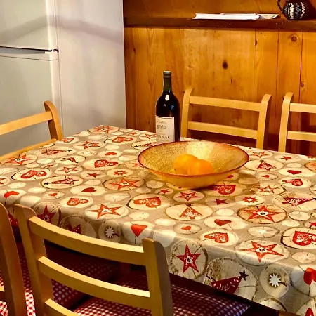 Vikendica Nona Holiday home